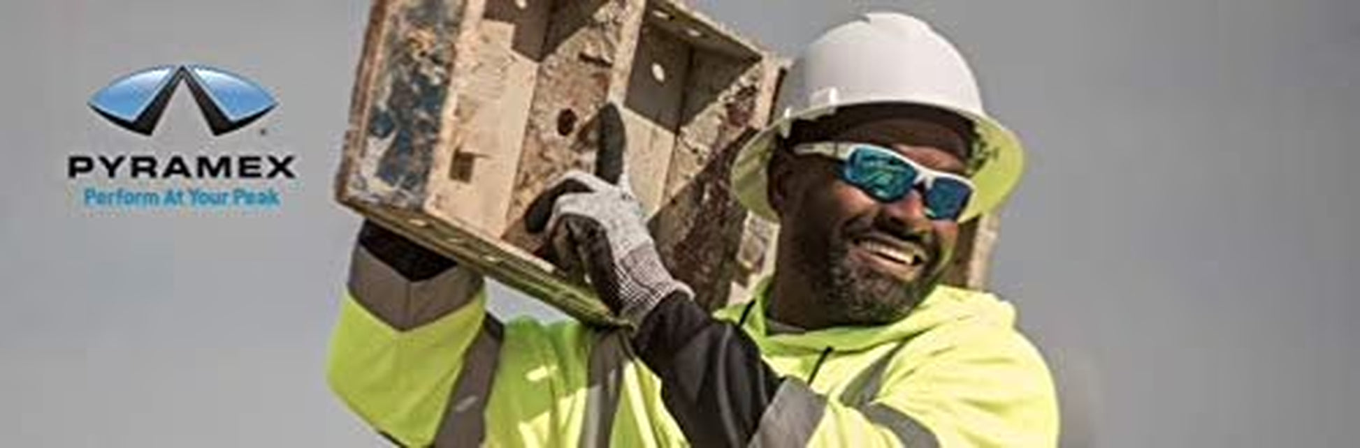 Pyramex  Full Brim Hard Hat 4 Point Ratchet Vented Matte Black Graphite Pattern